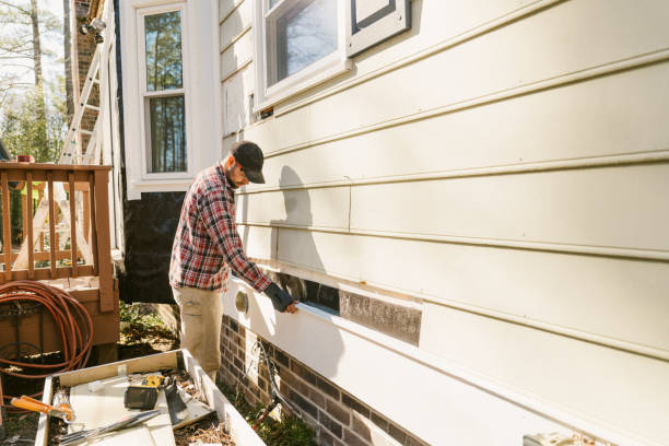 Trusted Storm Damage Siding Repair service in Alexandria, IN - Creative Siding